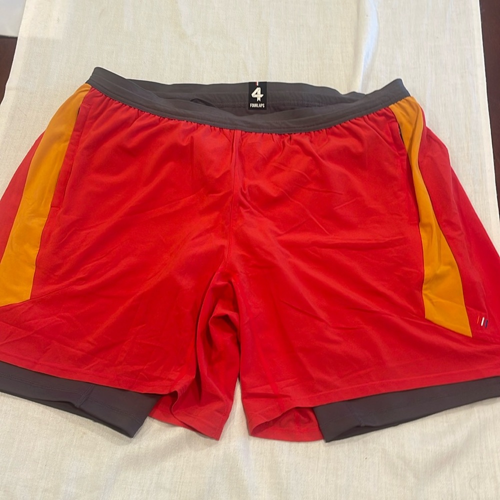 B9B007 FourLaps Command Shorts Pinot Radiant Yellow Moonlight Layered Built XL